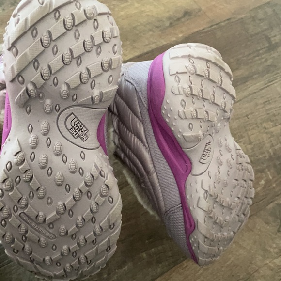 The North Face snow boot girls size 13 - Picture 4 of 5